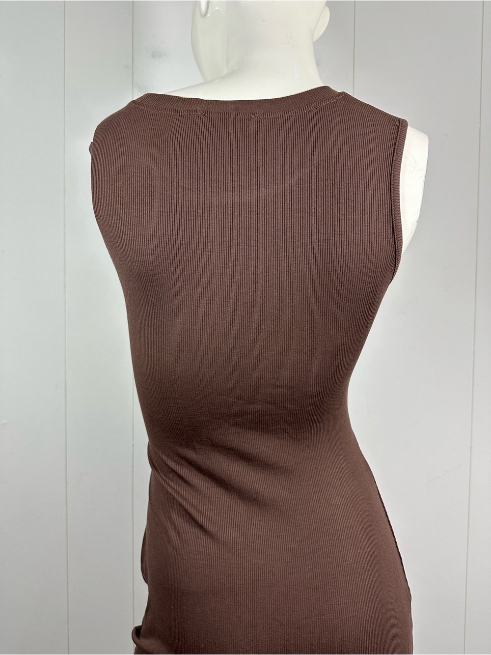 NWT OTEN Size M Sleeveless Ribbed Knit Cutout Midi Brown Dress Bodycon Slit Leg - Picture 7 of 12